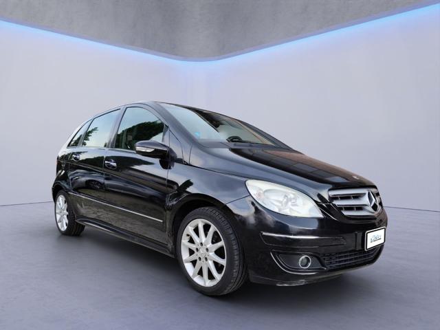 MERCEDES-BENZ B 150 usata, con Airbag