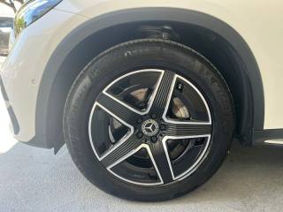 MERCEDES-BENZ GLC 220 usata 34