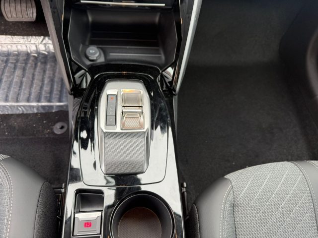 PEUGEOT 208 usata, con Riconoscimento dei segnali stradali