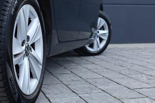 VOLKSWAGEN Golf Variant usata, con Sistema di chiamata d