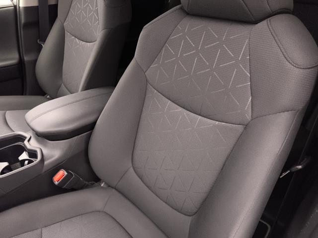TOYOTA RAV 4 usata, con Controllo automatico clima