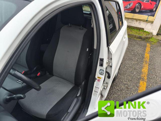 TOYOTA Urban Cruiser usata, con ESP