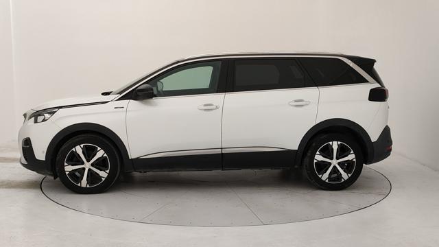 PEUGEOT 5008 usata, con Airbag