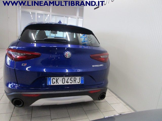 ALFA ROMEO Stelvio usata, con Fari Xenon