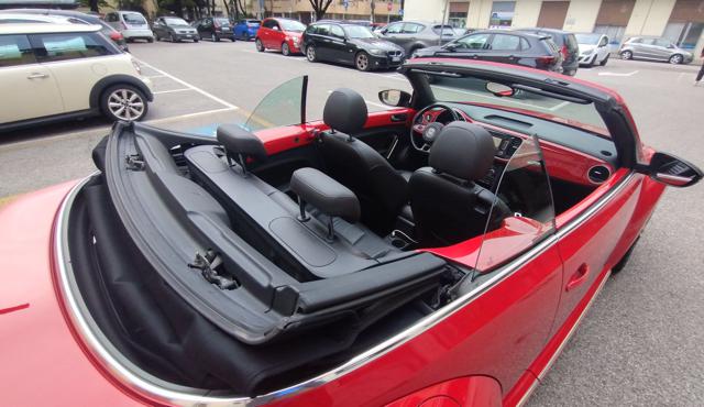 VOLKSWAGEN Maggiolino usata, con Sensori di parcheggio anteriori