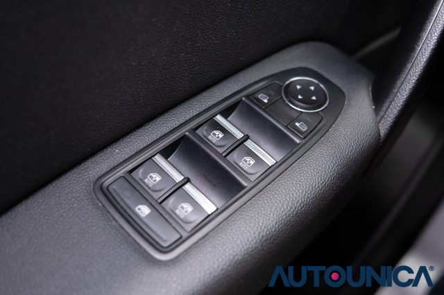 RENAULT Captur usata, con Start/Stop Automatico