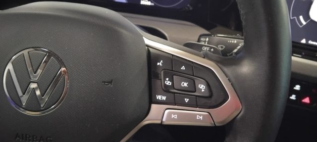 VOLKSWAGEN Golf usata, con Specchietti laterali elettrici