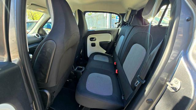 RENAULT Twingo usata, con Volante multifunzione