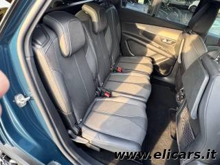 PEUGEOT 5008 usata, con Sistema di navigazione