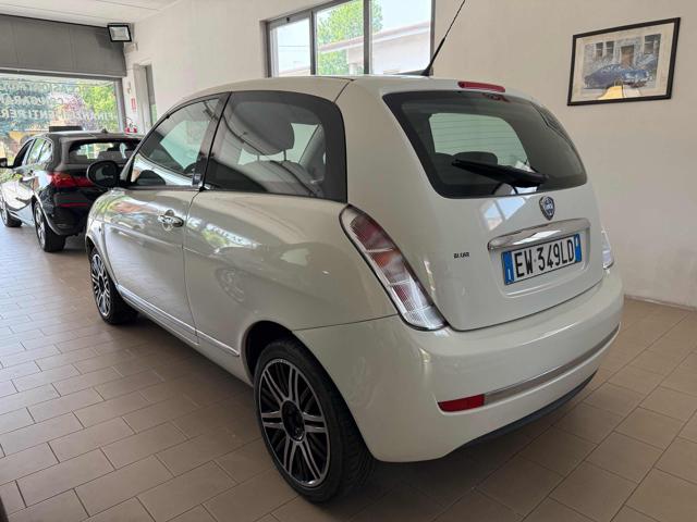 LANCIA Ypsilon usata, con Airbag Passeggero