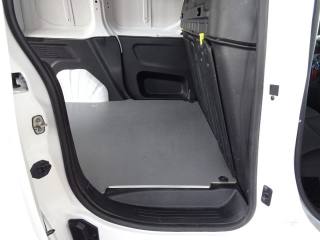 PEUGEOT Partner usata, con Climatizzatore