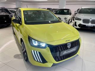 PEUGEOT 208 usata, con Autoradio