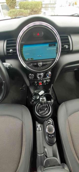 MINI Cooper D usata 21