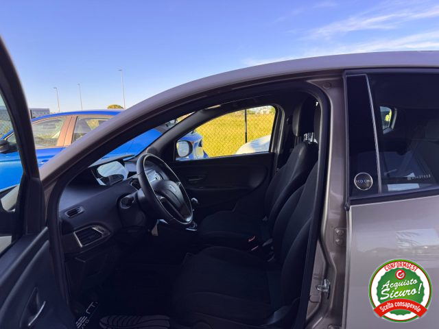 LANCIA Ypsilon usata, con Cronologia tagliandi