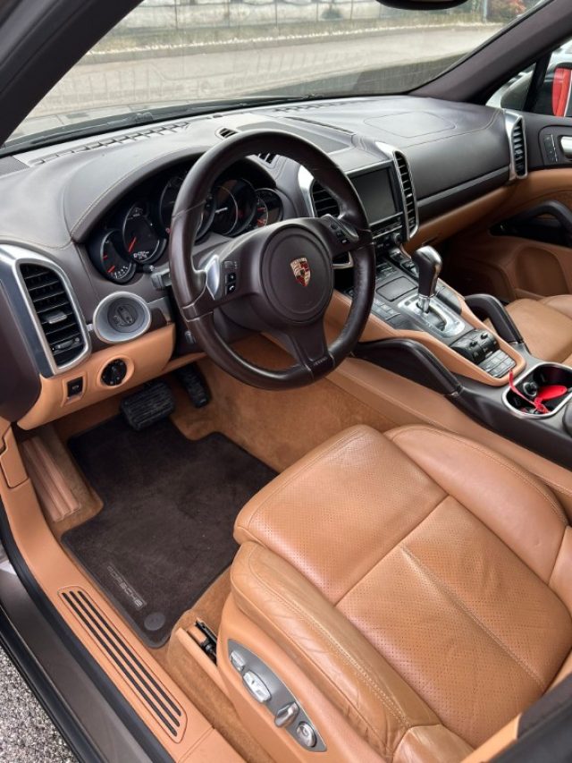 PORSCHE Cayenne usata, con Chiusura centralizzata