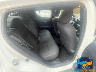 TOYOTA C-HR usata, con Sensori di parcheggio posteriori