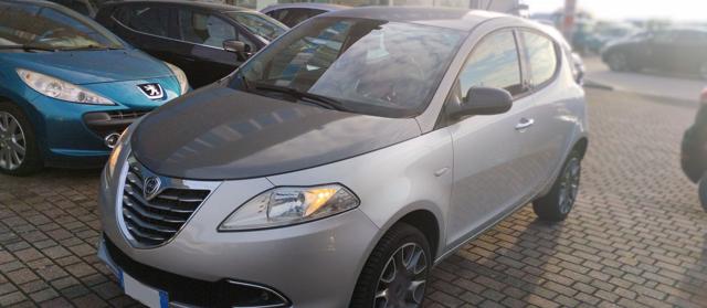 LANCIA Ypsilon usata, con Airbag