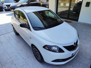 LANCIA Ypsilon usata, con Airbag