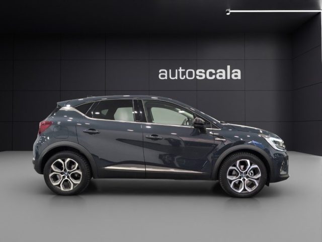 RENAULT Captur usata, con Boardcomputer