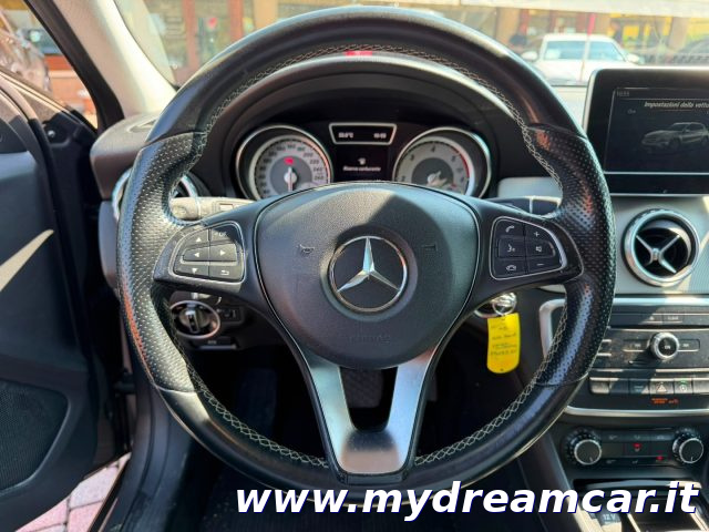 MERCEDES-BENZ GLA 200 usata, con Climatizzatore