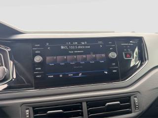 VOLKSWAGEN Taigo usata 15