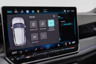 VOLKSWAGEN Tiguan usata, con Volante in pelle