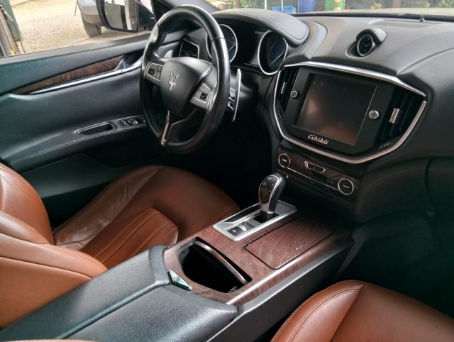 MASERATI Ghibli usata, con Climatizzatore