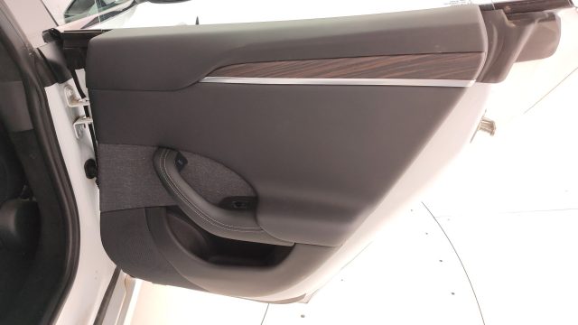 TESLA Model S usata, con Telecamera per parcheggio assistito