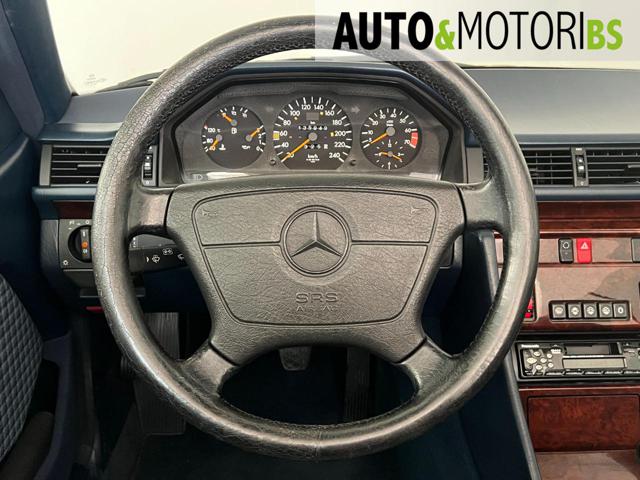 MERCEDES-BENZ E 200 usata, con Fendinebbia