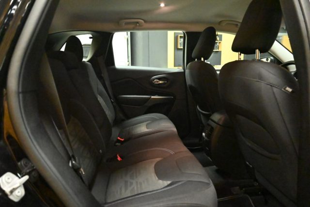 JEEP Cherokee usata 31