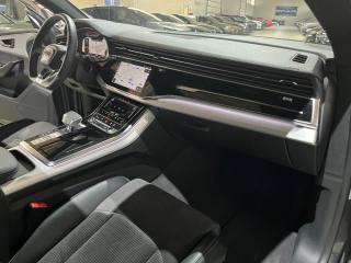 AUDI Q8 usata, con Volante in pelle