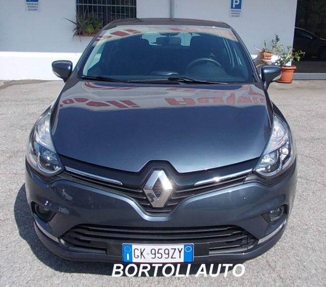 RENAULT Clio usata, con Airbag posteriore