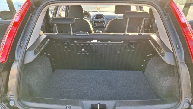 FIAT Punto usata, con Controllo automatico clima