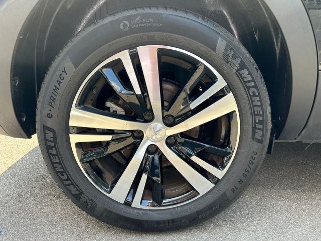 PEUGEOT 5008 usata, con Vetri oscurati