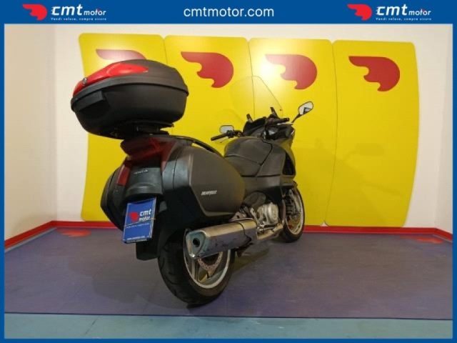 HONDA Deauville 700 usata 3