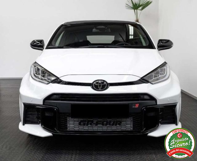 TOYOTA Yaris usata, con Airbag