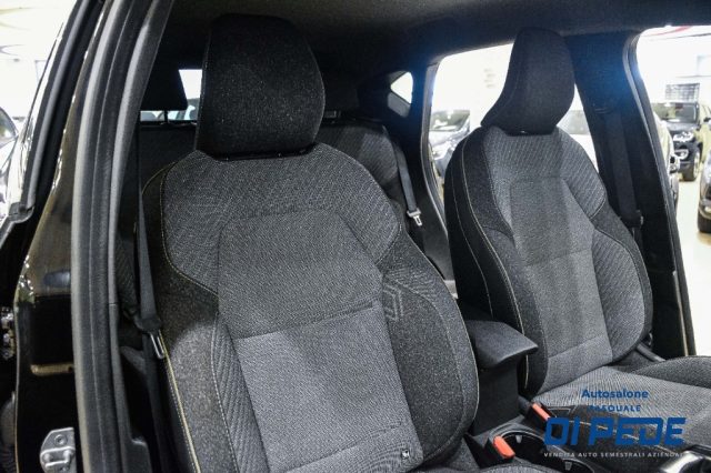 RENAULT Captur usata, con MP3