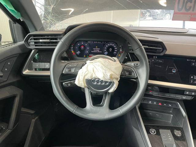 AUDI A3 usata, con Park Distance Control