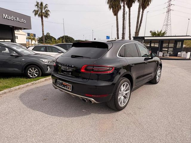 PORSCHE Macan usata, con Autoradio