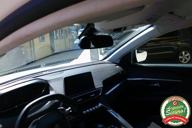 PEUGEOT 3008 usata, con Controllo vocale