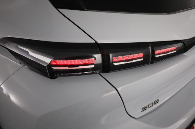 PEUGEOT 308 usata 9