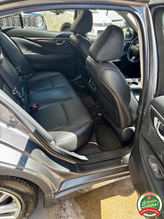 INFINITI Q50 usata, con Servosterzo