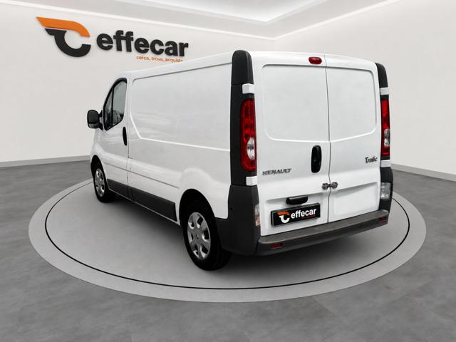 RENAULT Trafic usata, con Autoradio