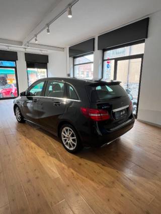 MERCEDES-BENZ B 180 usata, con Airbag laterali