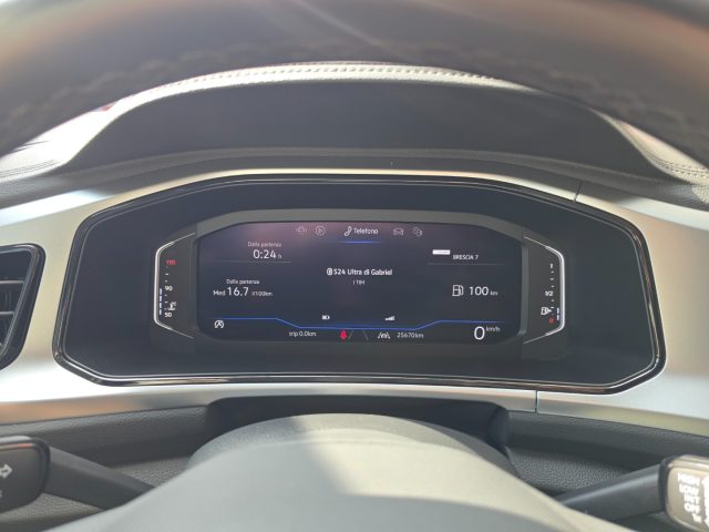 VOLKSWAGEN T-Roc usata 59