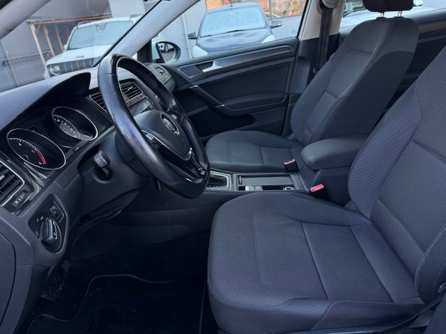 VOLKSWAGEN Golf usata, con Controllo trazione