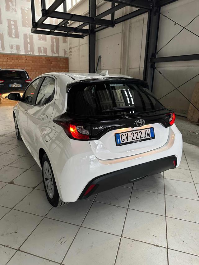 TOYOTA Yaris usata, con Sedile posteriore sdoppiato