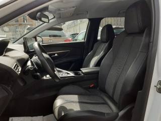PEUGEOT 3008 usata, con Sedile posteriore sdoppiato