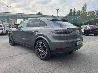 PORSCHE Cayenne usata, con Autoradio