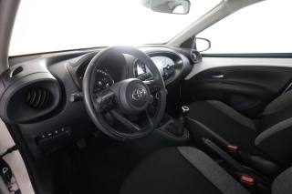 TOYOTA Aygo X usata 7